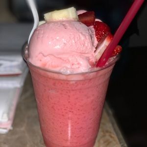 Meet your Posher, Rose